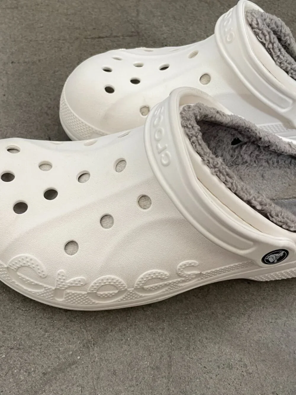 Crocs Classic Lined Clog White / Grey Fleece Lined Slip-On Shoes Mens 11